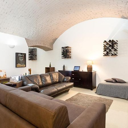 La Cantinetta Di Milano - The Wine Cave In Milan, Huge 110Sqm Apartment Next To Central Station Extérieur photo