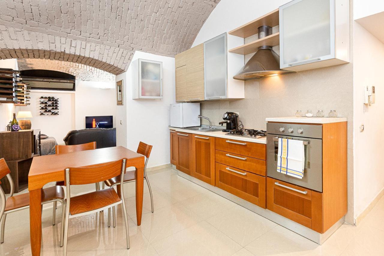 La Cantinetta Di Milano - The Wine Cave In Milan, Huge 110Sqm Apartment Next To Central Station Extérieur photo